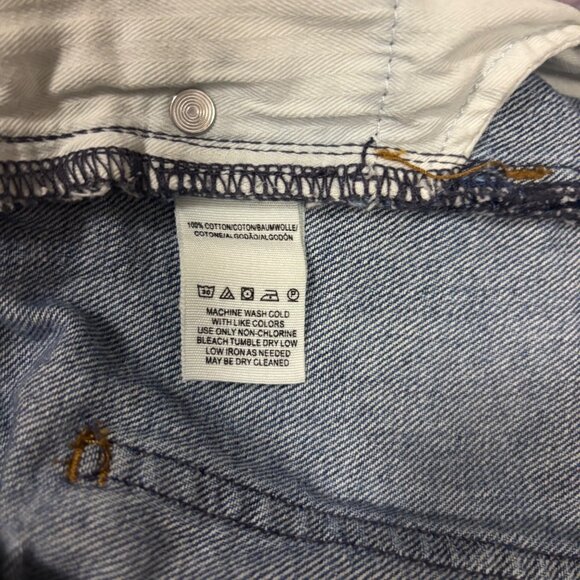 We The Free Distressed Denim Shorts Size 30 Raw Hem Casual Summer Style - Picture 5 of 5